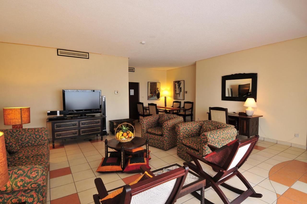 Mombasa Continental Resort Шансу Экстерьер фото