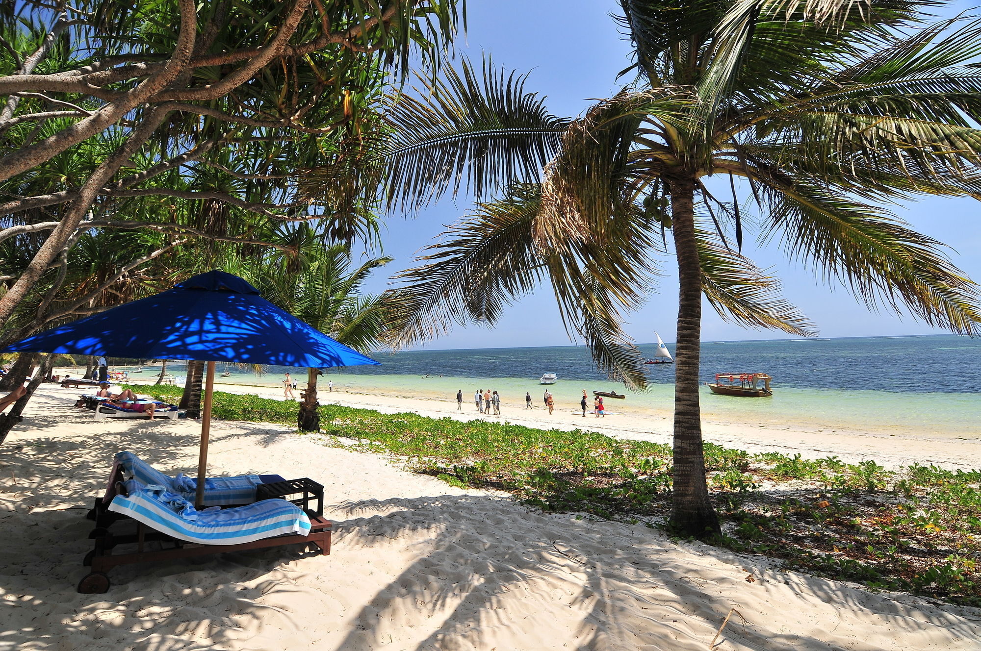 Mombasa Continental Resort Шансу Экстерьер фото